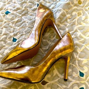 Vince Camuto antique bronze stunning heels